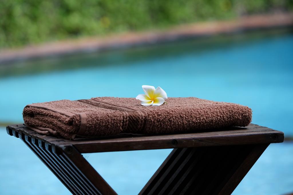 Villa Boreh Beach Resort And Spa Tejakula Exterior photo